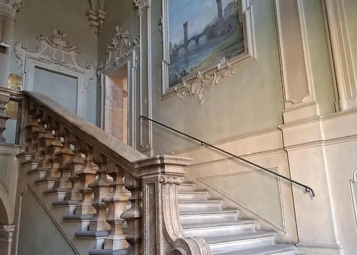 Amazing Serenity Flat For 7, Ac, Historic Center Appartement Faenza