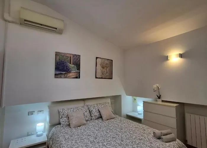 Amazing Serenity Flat For 7, Ac, Historic Center *