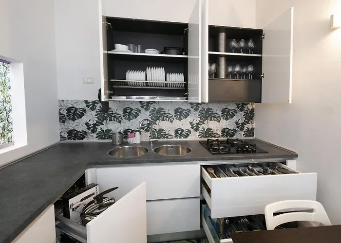 Amazing Serenity Flat For 7, Ac, Historic Center Appartement *