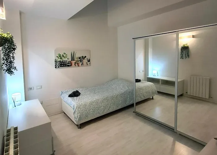 Amazing Serenity Flat For 7, Ac, Historic Center 公寓